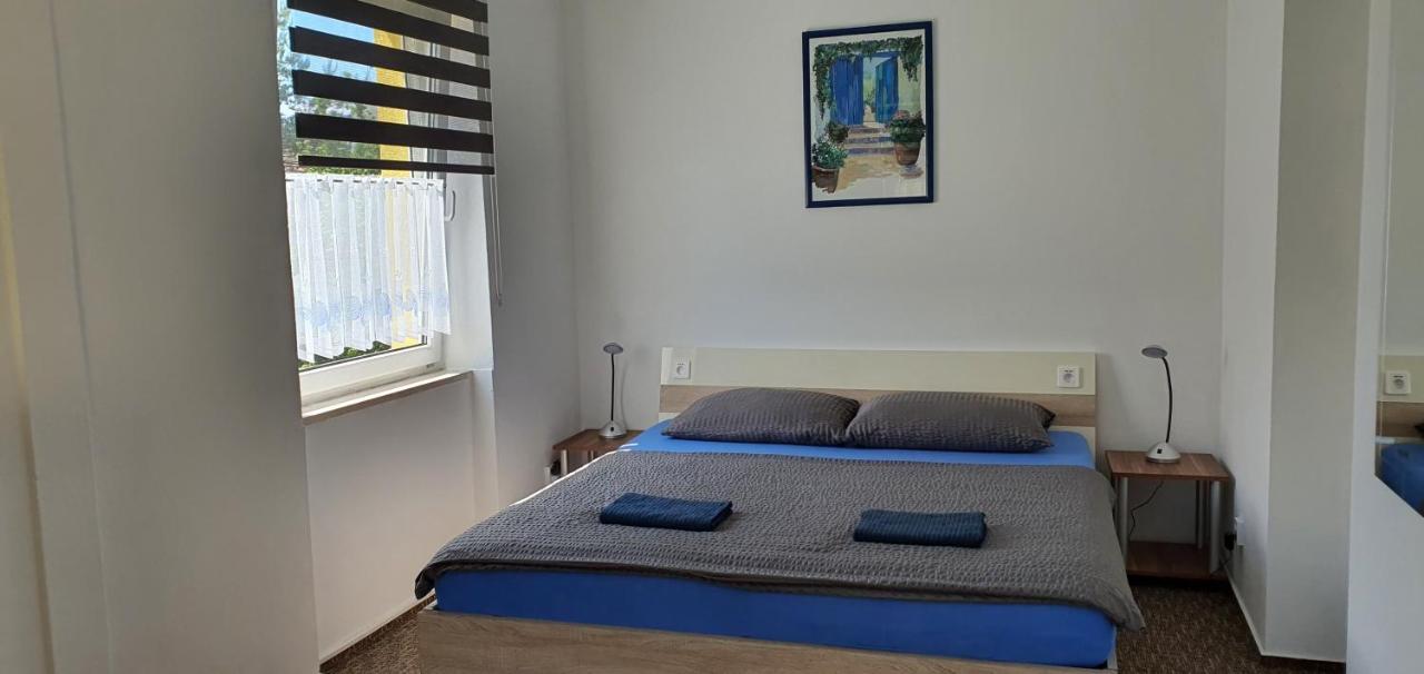 M-Tourist Hotell Praha Eksteriør bilde