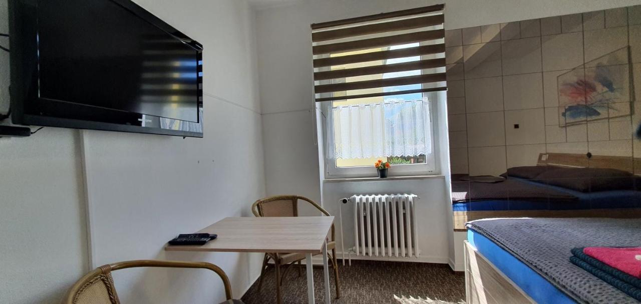 M-Tourist Hotell Praha Eksteriør bilde